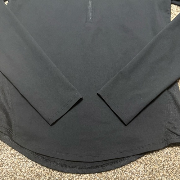Under Armour Running Black Half-Zip Pullover - Picture 2 of 13